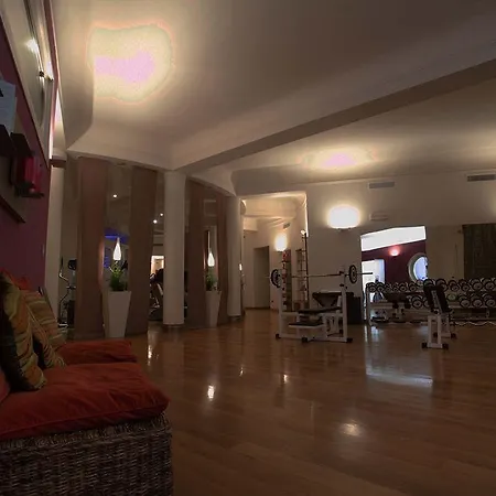 Sunshine Club Hotel & Beauty-2